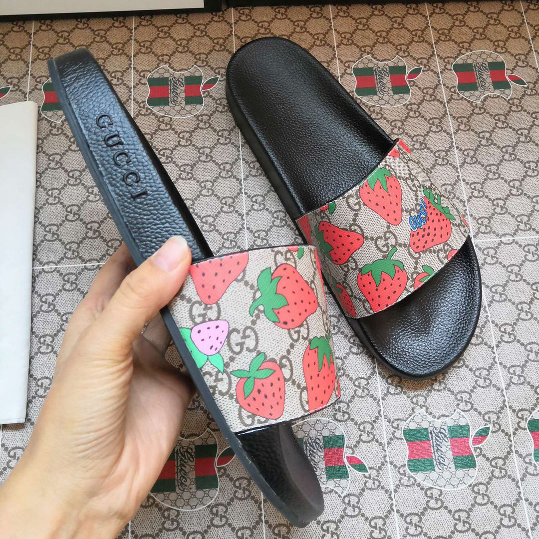Gucci GG Gucci Strawberry Slide Sandal - Jeupeter