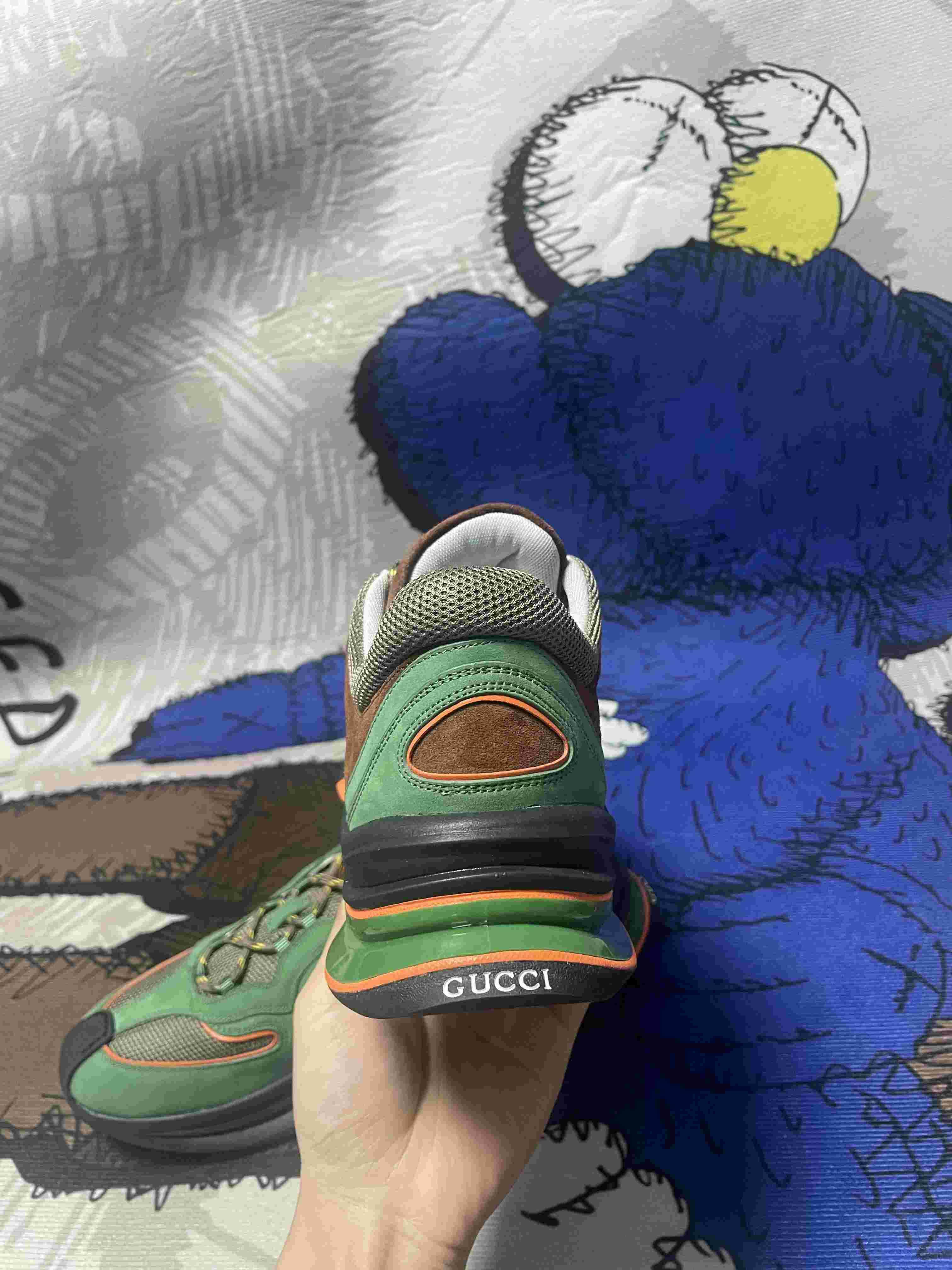 Gucci Run Sneaker - Jeupeter