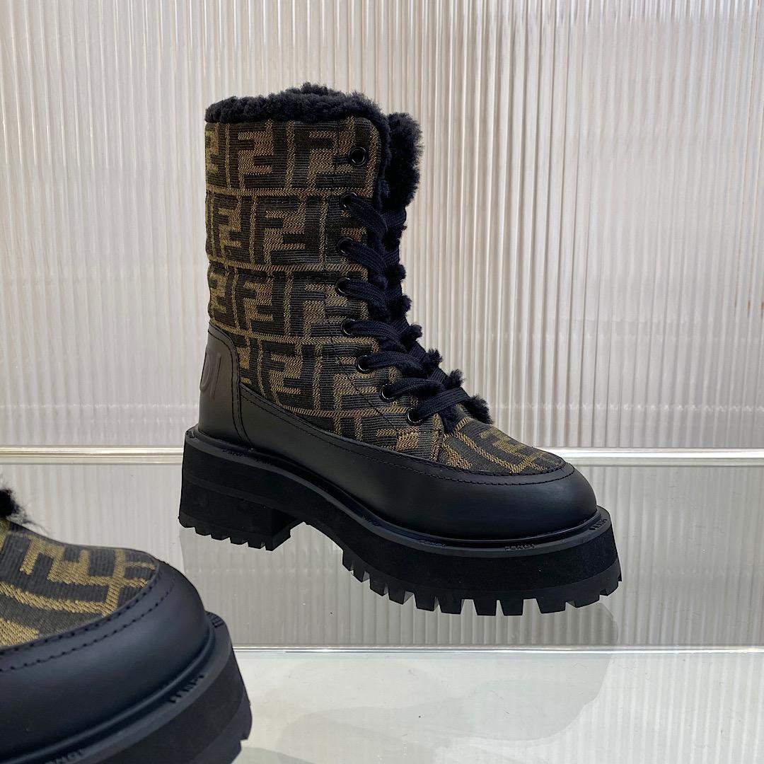 Fendi Signature Biker Boots - Jeupeter